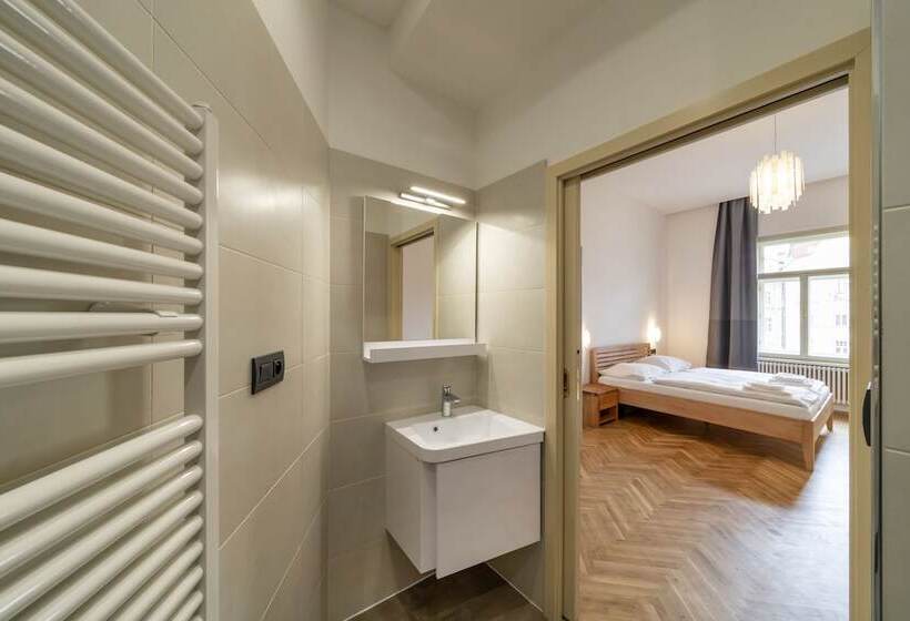 Old Town Dusni Apartments