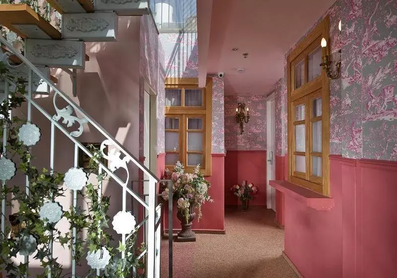 Pension Eden House Tlv