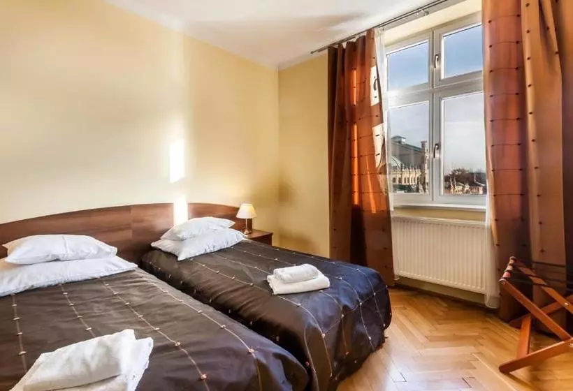 مسافرخانه P&j Apartments Florianska