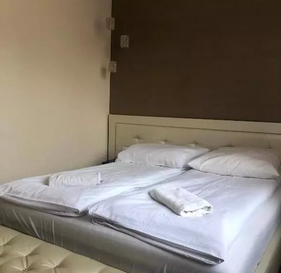 مسافرخانه P&j Apartments Florianska