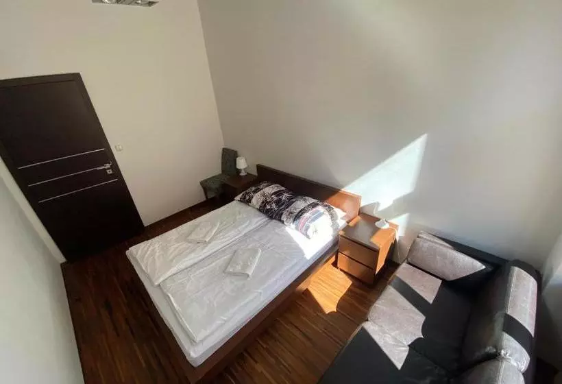 مسافرخانه P&j Apartments Florianska