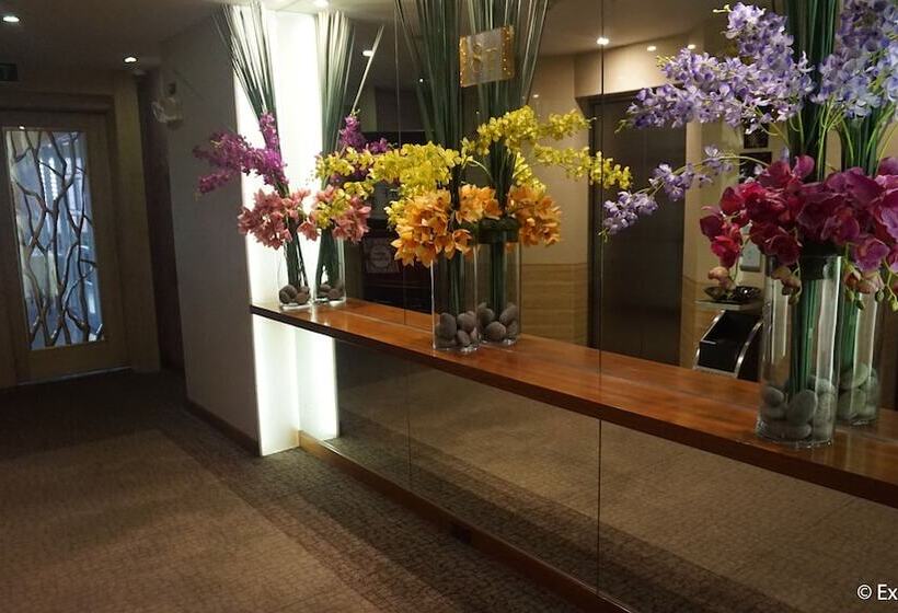 Ace Hotel And Suites