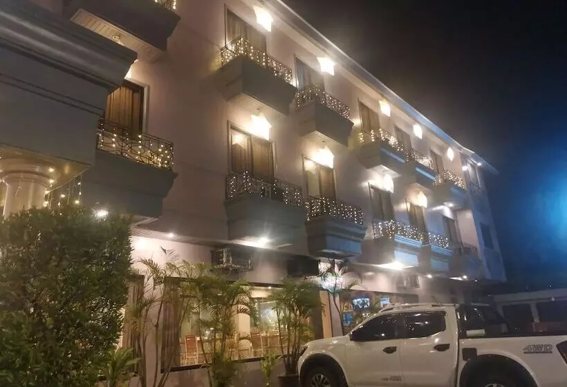 هتل Casa Leticia Business Inn