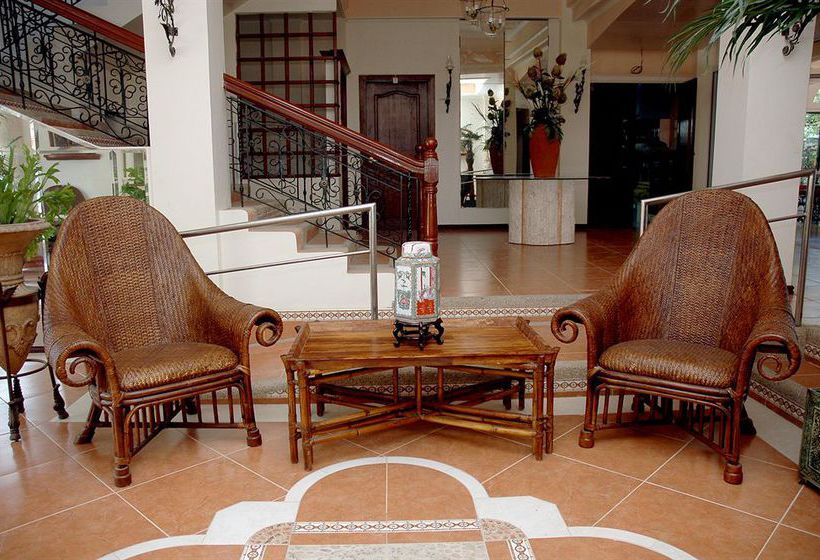 בית מלון כפרי Chateau Del Mar