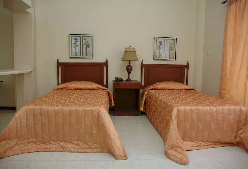 בית מלון כפרי Chateau Del Mar