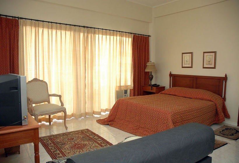 בית מלון כפרי Chateau Del Mar