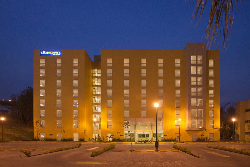 فندق City Express By Marriott Xalapa