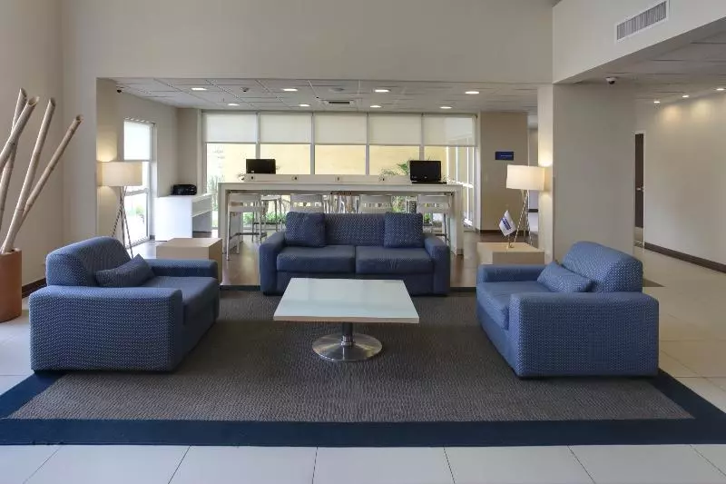 בית מלון כפרי City Express By Marriott Xalapa