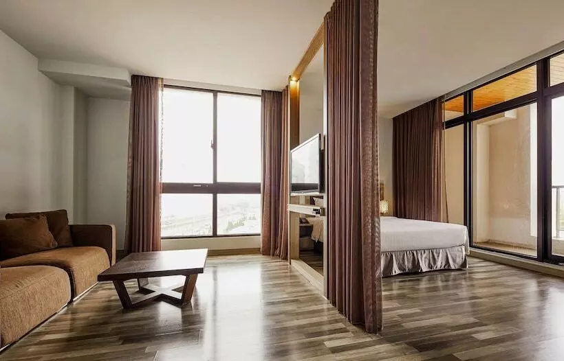 هتل Freedom Design