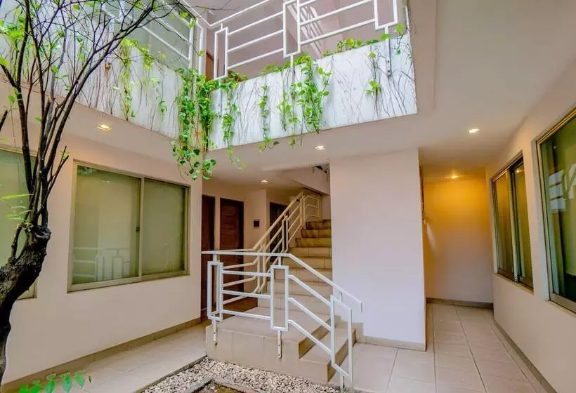 Hotel Legreen Suite Tondano