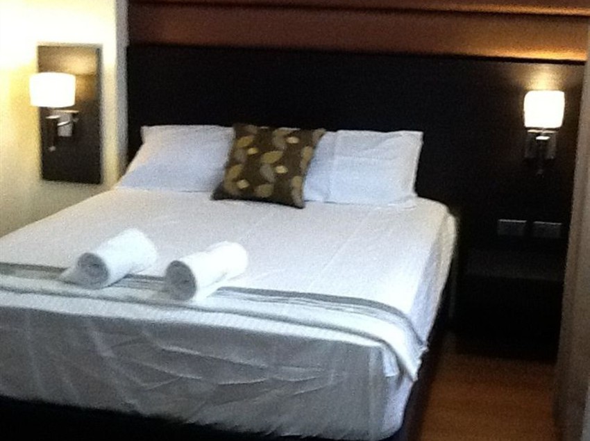 فندق Lorenzzo Suites