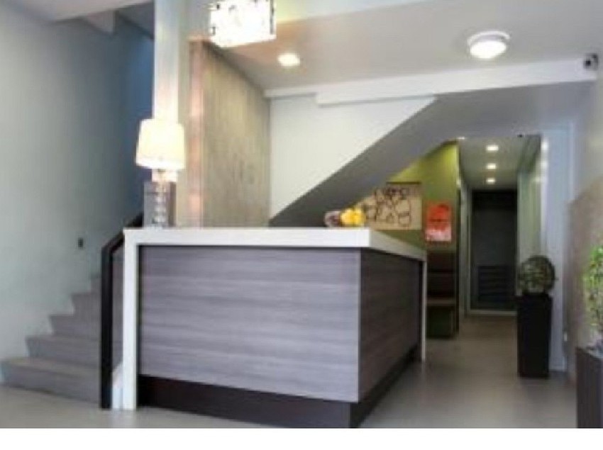 فندق Lorenzzo Suites