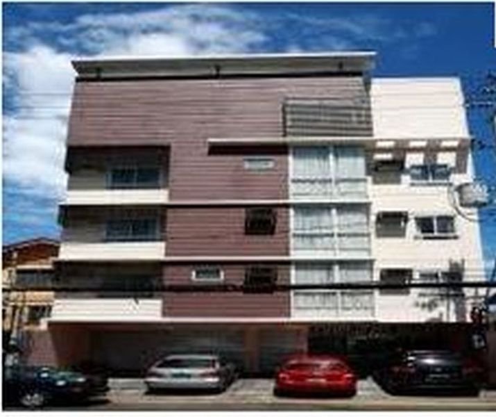 فندق Lorenzzo Suites