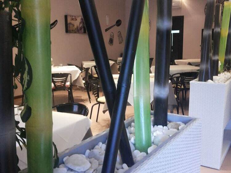 בית מלון כפרי Residence Europa