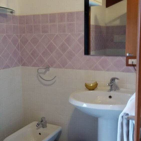 בית מלון כפרי Residence Europa