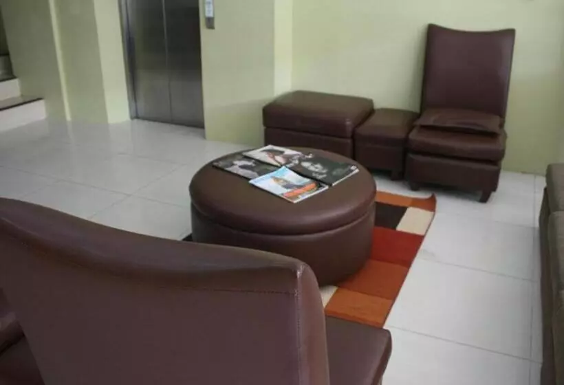 Hotelli Sampaguita Suites Plaza Garcia