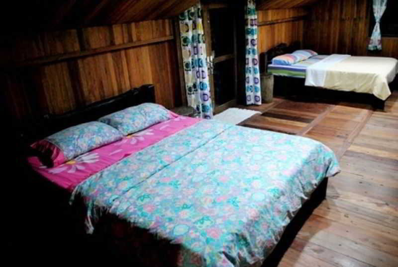 فندق Ten Cents To Heaven