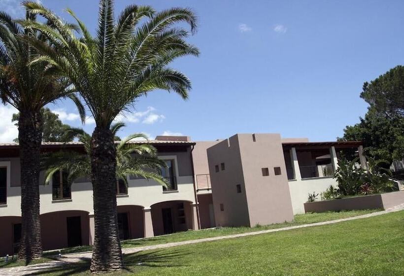 فندق Th Costa Rei   Free Beach Resort