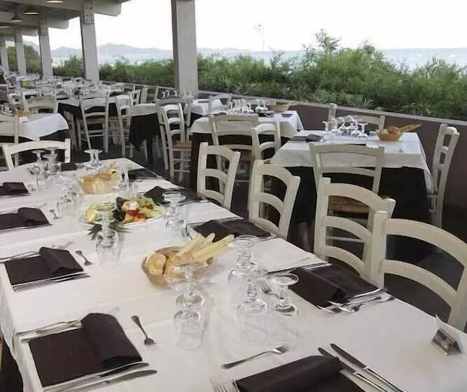 Отель Th Costa Rei   Free Beach Resort