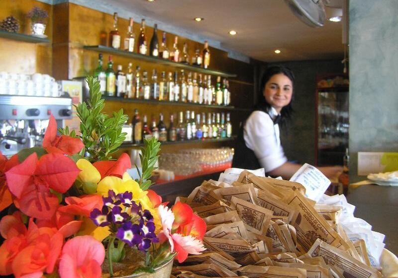 فندق Th Costa Rei   Free Beach Resort