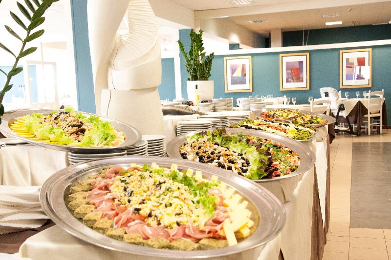 فندق Th Costa Rei   Free Beach Resort