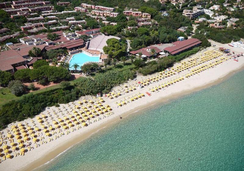 فندق Th Costa Rei   Free Beach Resort