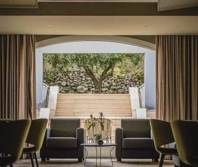 酒店 Villa Neri Resort & Spa