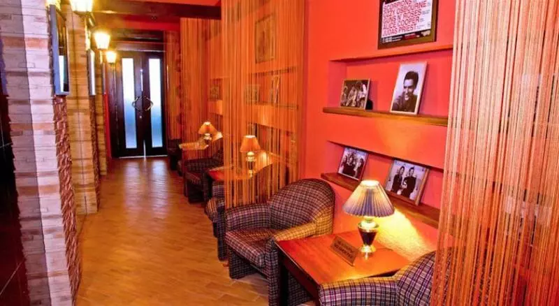 فندق Zemlianichnye Kholmy