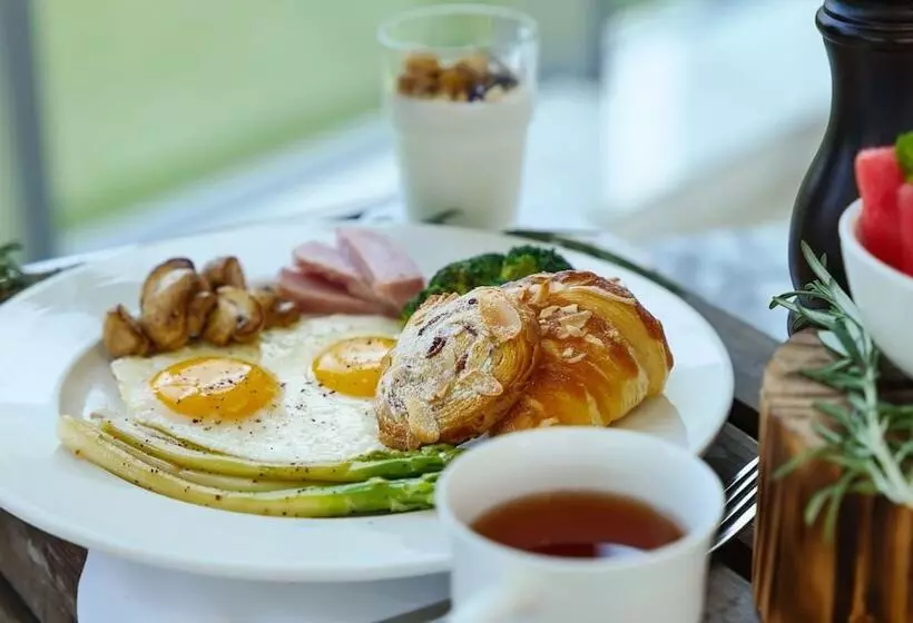 Pan Pacific Serviced Suites Ningbo