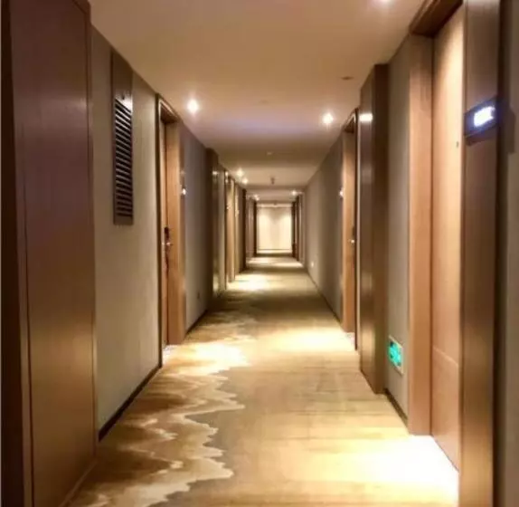 Borrman Hotel Liuzhou Guizhong Avenue Liugao