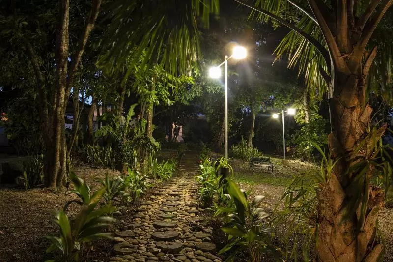 Hotelli Casa Aakal Lagoon Front