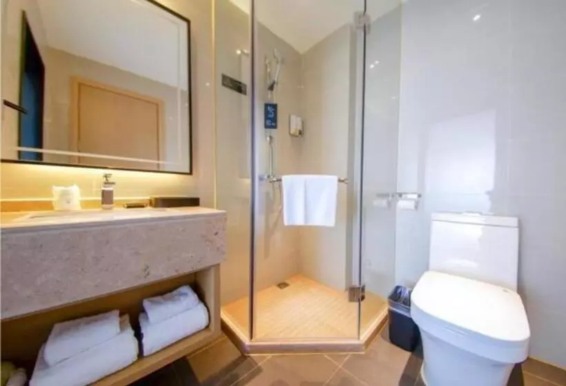 هتل City Comfort Inn Haikou Zhongjie Road Walking Street
