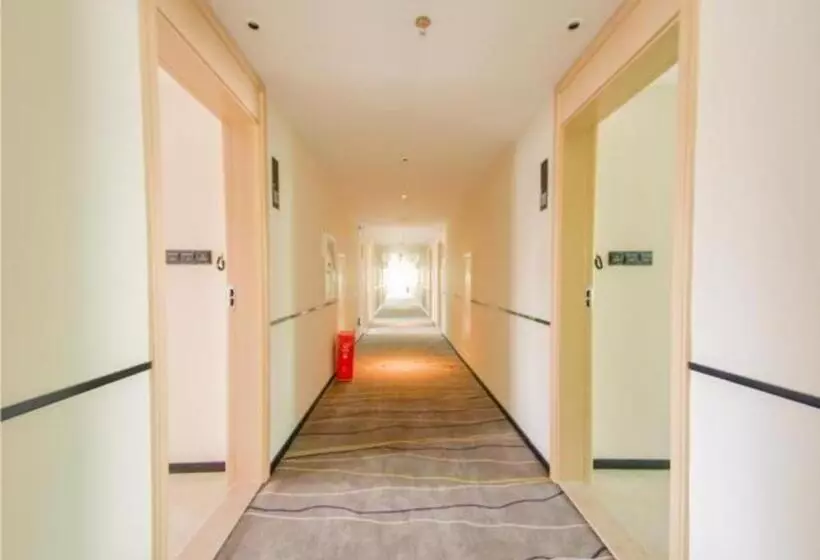 هتل City Comfort Inn Haikou Zhongjie Road Walking Street