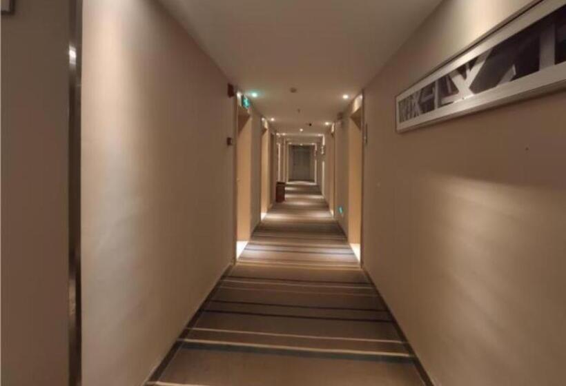 בית מלון כפרי City Comfort Inn Jingdezhen Xinchang Road Taoxichuan