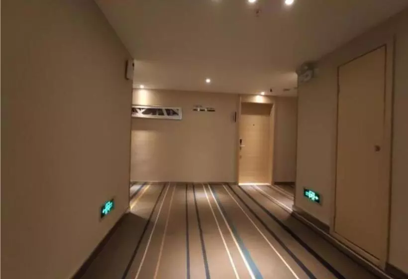 ホテル City Comfort Inn Jingdezhen Xinchang Road Taoxichuan