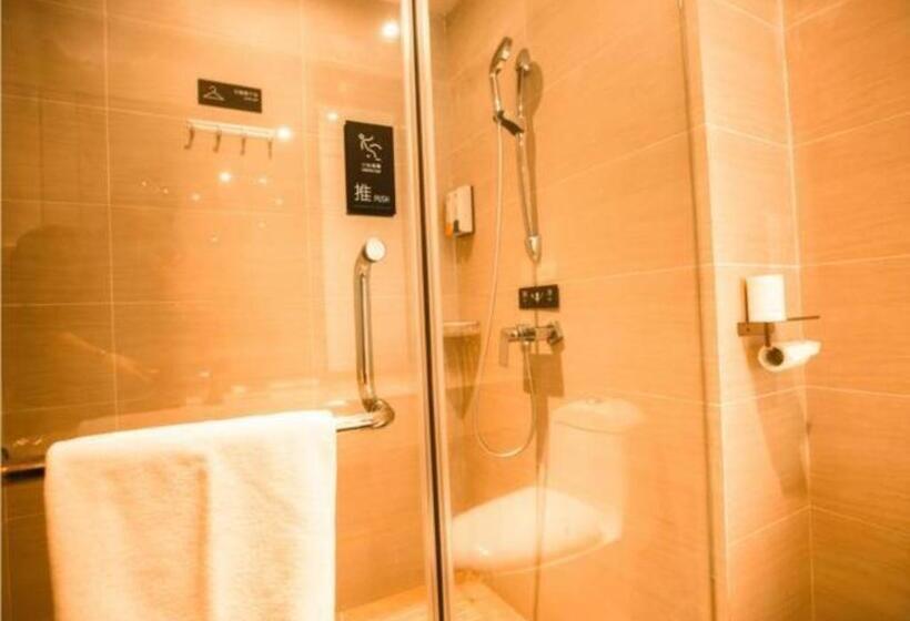 Otel City Comfort Inn Xianning Tongcheng Zhuangyuan Square