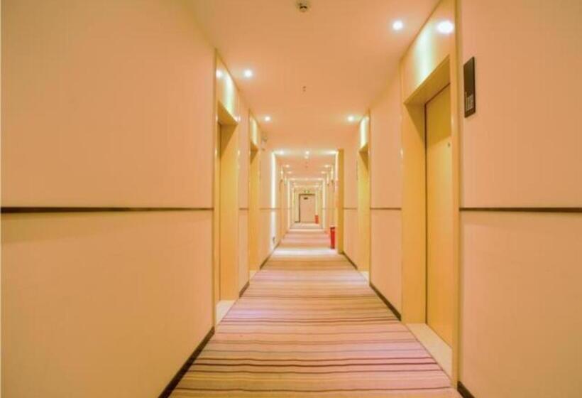 Hotel City Comfort Inn Xianning Tongcheng Zhuangyuan Square