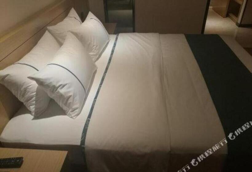 酒店 City Comfort Inn Zhanjiang Middle Haibin Avenue Wanda Plaza