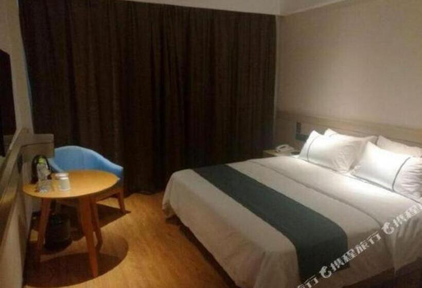 酒店 City Comfort Inn Zhanjiang Middle Haibin Avenue Wanda Plaza