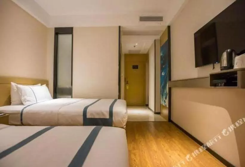 Hotelli City Comfort Inn Zhanjiang Middle Haibin Avenue Wanda Plaza