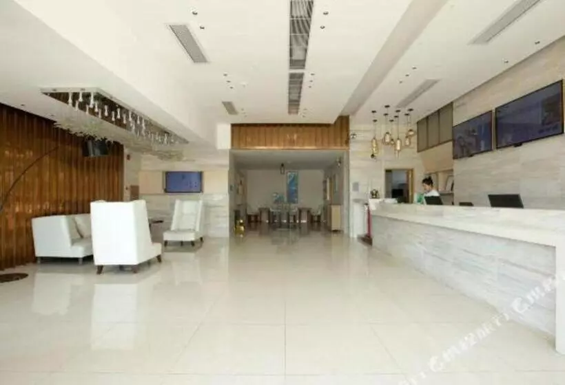 Hotelli City Comfort Inn Zhanjiang Middle Haibin Avenue Wanda Plaza