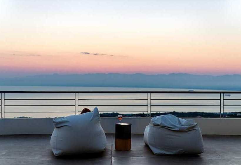 בית מלון כפרי Euphoria Suites