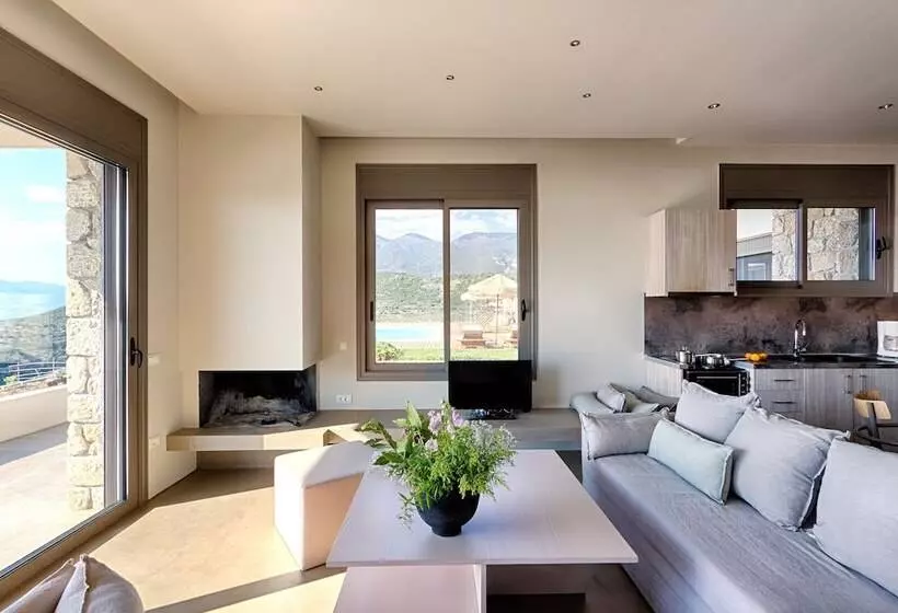 Hotelli Euphoria Suites