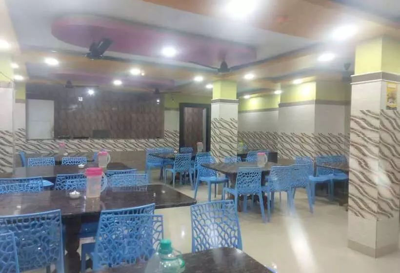هتل Goroomgo Ayush International Digha