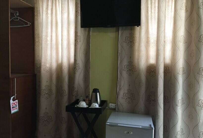 پانسیون Island Avenue Guest House