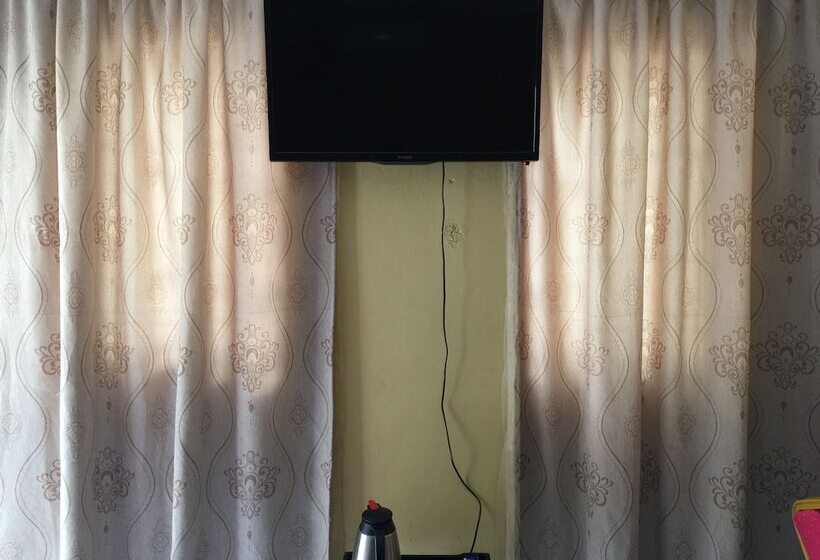 پانسیون Island Avenue Guest House