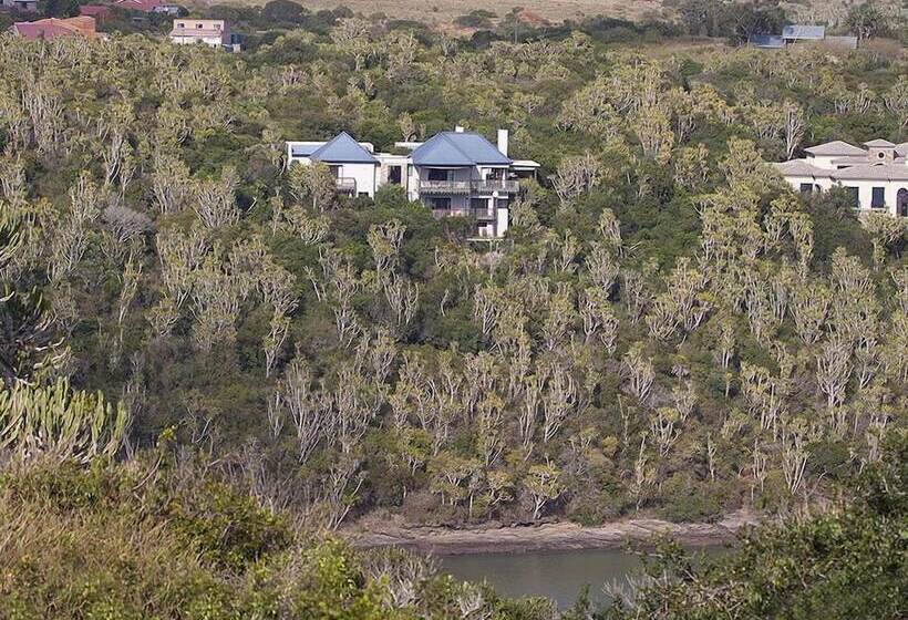 ベッドアンドブレックファースト Makarios On The River