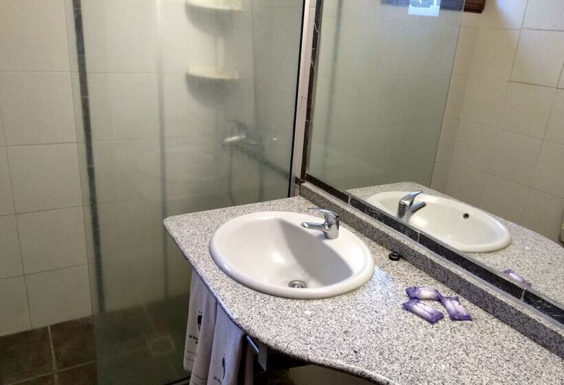 El Descubrimiento Resort Club