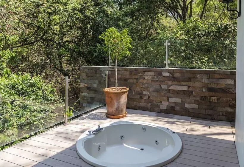 Hotelli Amate Del Rio