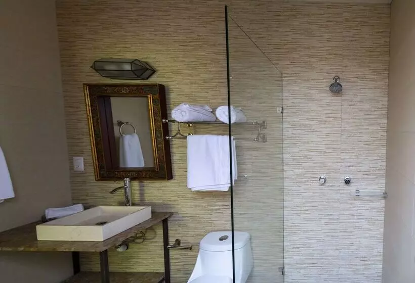 Hotelli Amate Del Rio